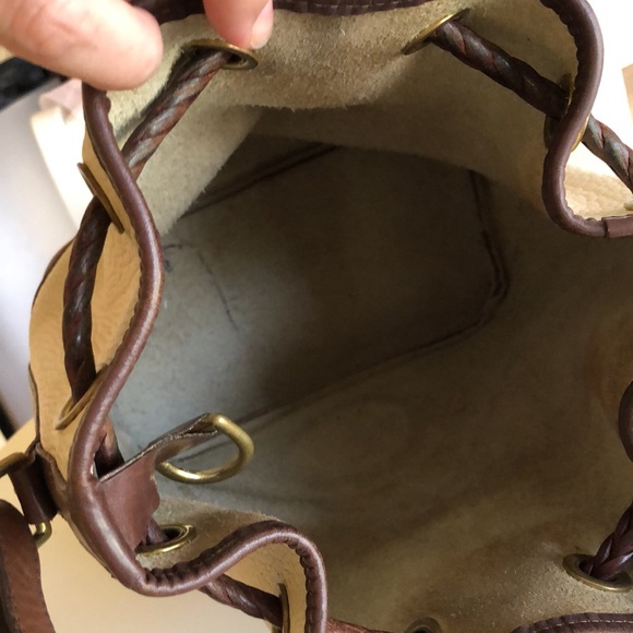 Dooney and Bourke tan and dark brown bag - Picture 10 of 14